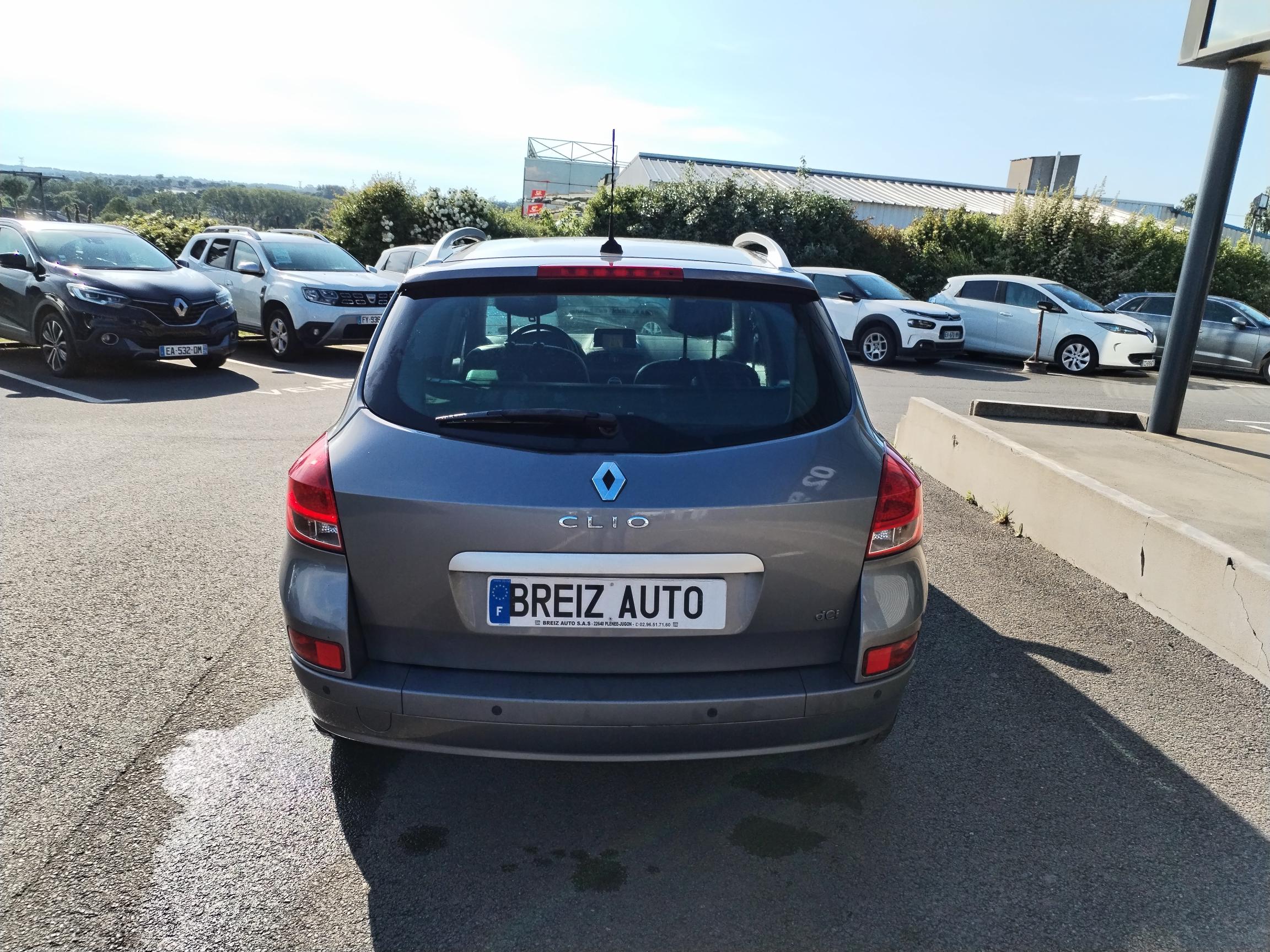 RENAULT  CLIO III ESTATE